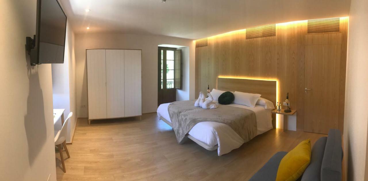 A Casa Da Botica 호텔 사모스 외부 사진